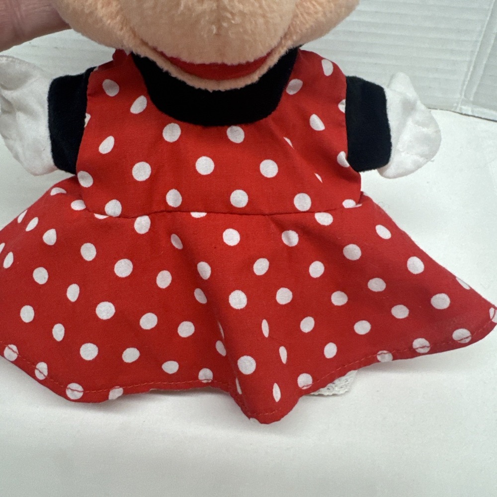 Disney‎ Land Minnie Mouse Hand Puppet By Mattel 11" Vintage 1993 polka dot dress - Picture 4 of 10